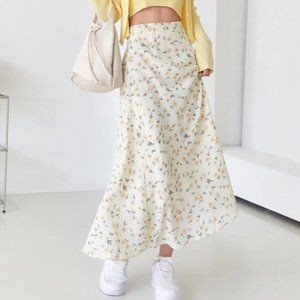 DAZY Floral Skirt